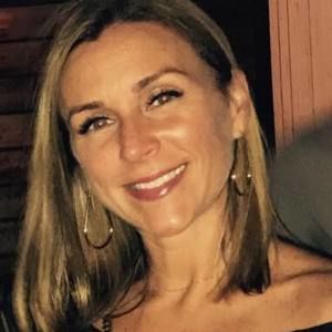 Meet your Posher, Angie